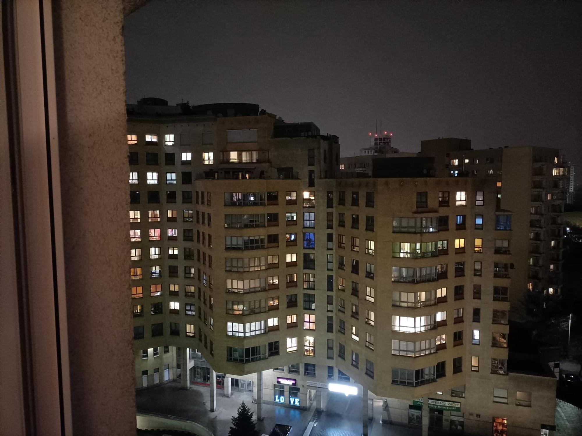 Arkadia Centrum - Pokoje Warsaw Luaran gambar